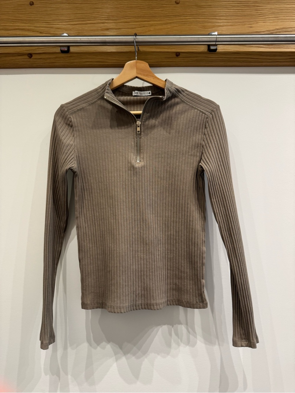 Ribbed Zara quarter zip